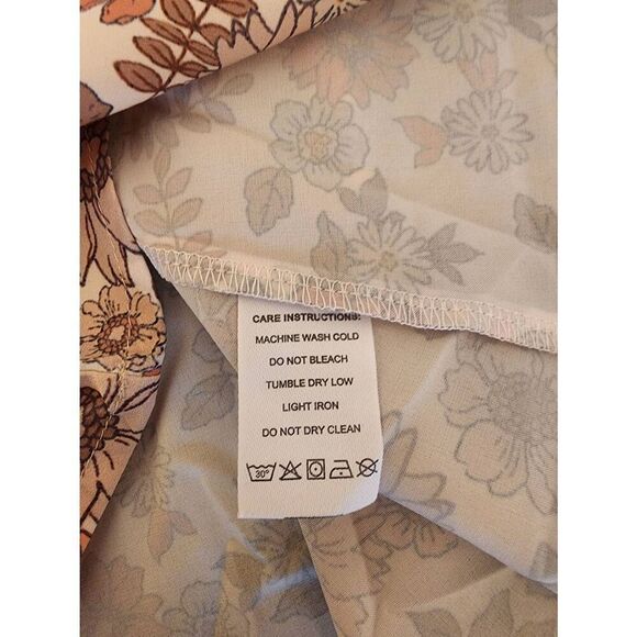 Made with Love NWT sleeveless floral dress size Medium - Picture 9 of 9